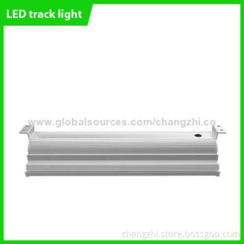 Vapor tight high bay light
